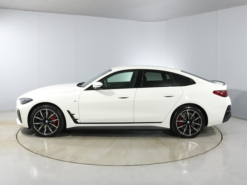 2025 (25) BMW I4 250kW eDrive40 M Sport 83.9kWh 5dr Auto 4396247