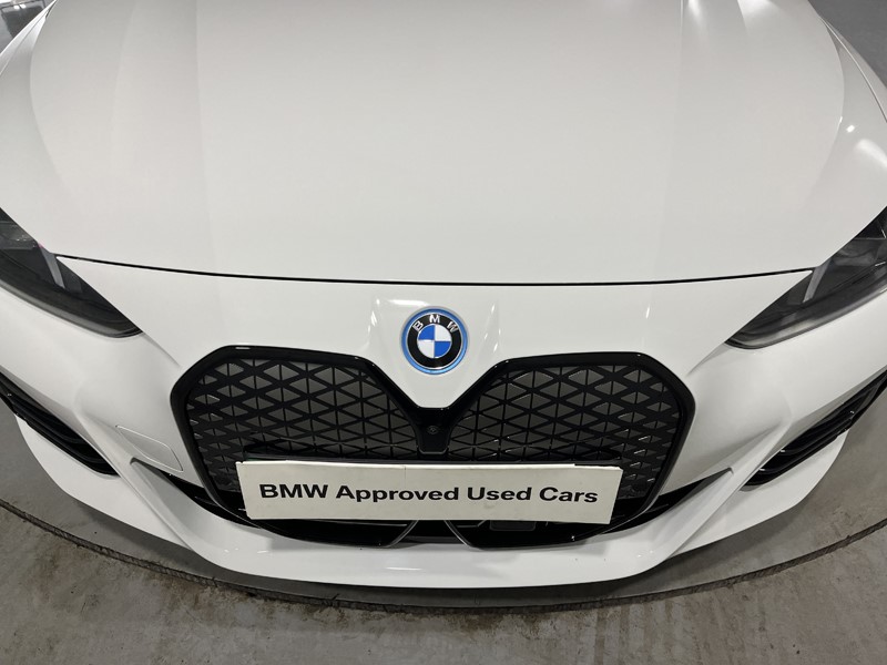 2025 (25) BMW I4 250kW eDrive40 M Sport 83.9kWh 5dr Auto 4396239
