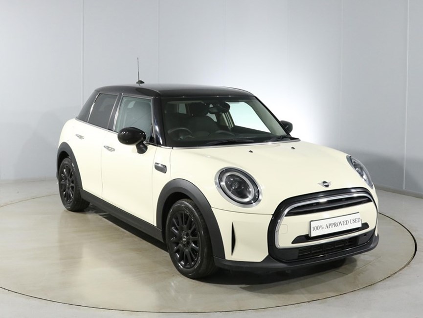 2021 (21) MINI HATCHBACK 1.5 Cooper Classic 5dr Auto