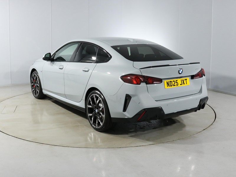 2025 (25) BMW 2 SERIES 223 xDrive M Sport 4dr Step Auto 4502275