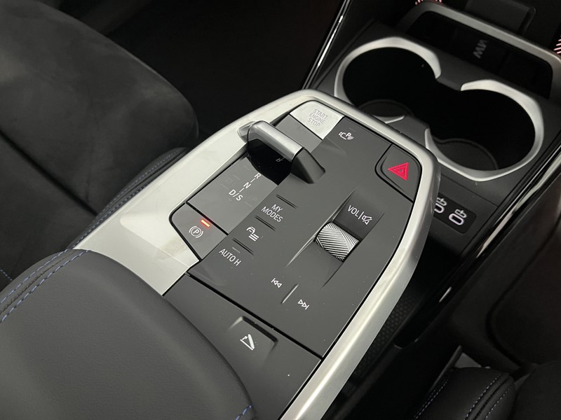 2025 (25) BMW X1 sDrive 20i MHT M Sport 5dr Step Auto 5248445