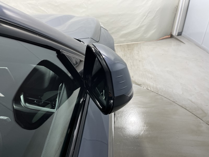 2025 (25) BMW iX1 150kW eDrive20 M Sport 65kWh 5dr Auto 4502266