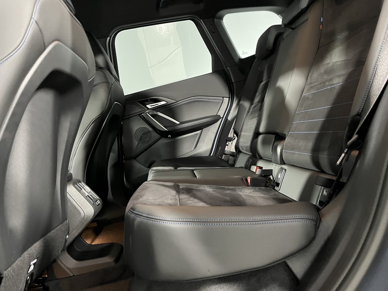 2025 (25) BMW iX1 150kW eDrive20 M Sport 65kWh 5dr Auto 4502260