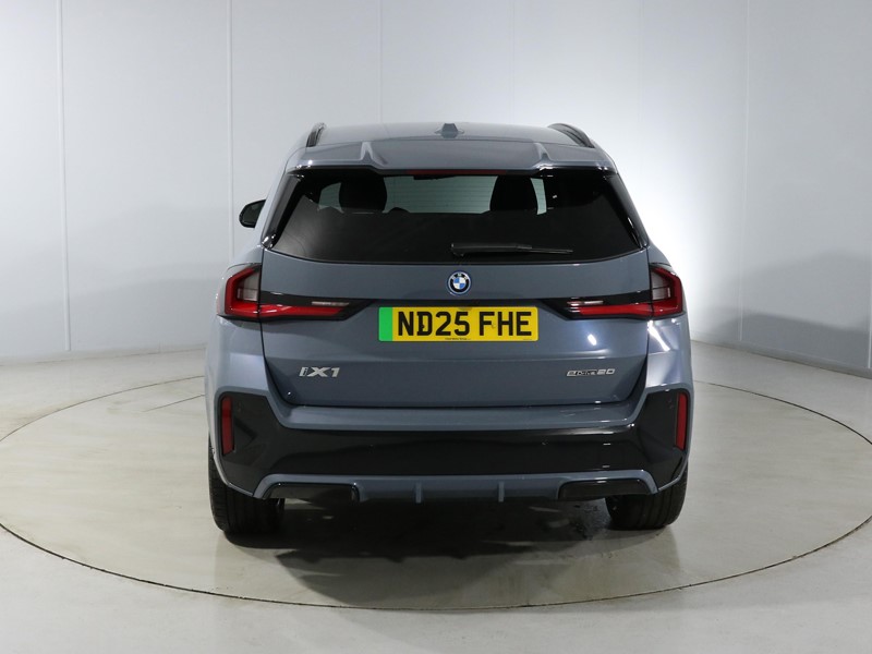 2025 (25) BMW iX1 150kW eDrive20 M Sport 65kWh 5dr Auto 4502242