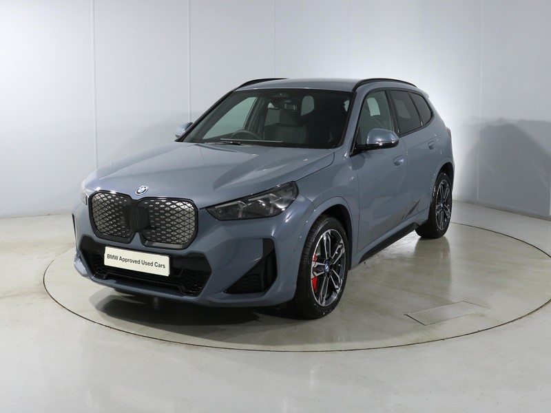 2025 (25) BMW iX1 150kW eDrive20 M Sport 65kWh 5dr Auto 4502271