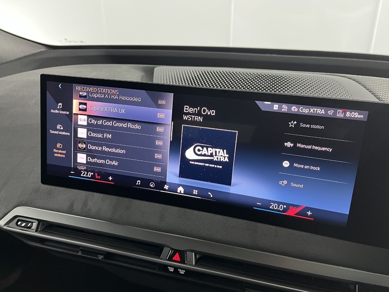 2025 (25) BMW iX 300kW xDrive45 M Sport 101kWh 5dr Auto 4502203