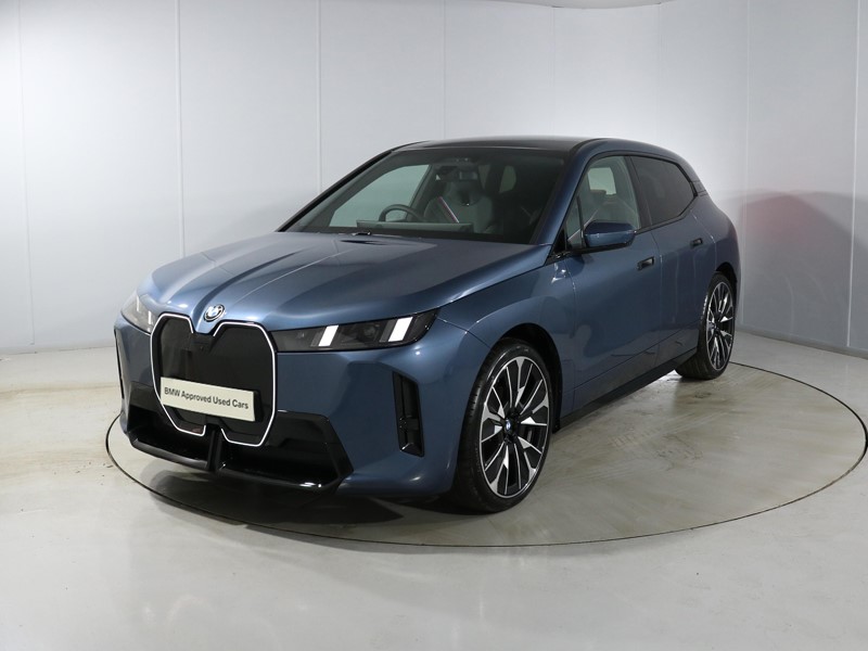 2025 (25) BMW iX 300kW xDrive45 M Sport 101kWh 5dr Auto 4502223