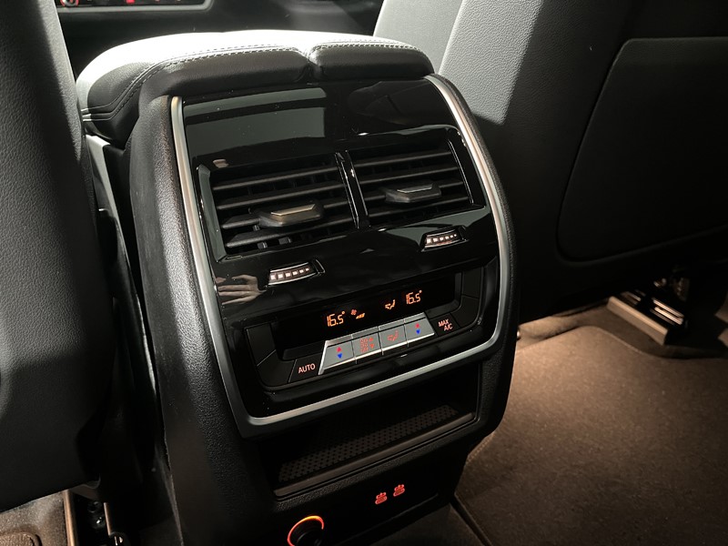 2025 (25) BMW X7 xDrive40i MHT M Sport 5dr Step Auto 4556054