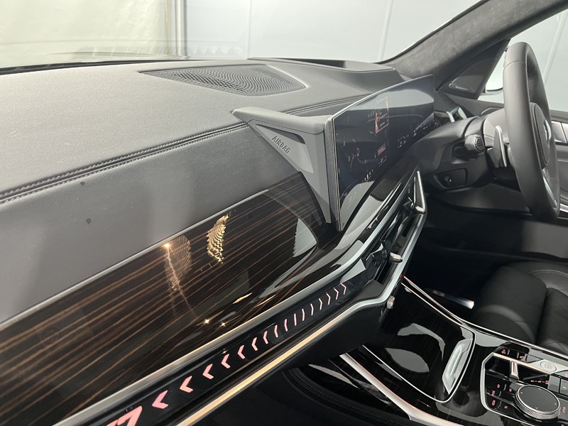 2025 (25) BMW X7 xDrive40i MHT M Sport 5dr Step Auto 4556019