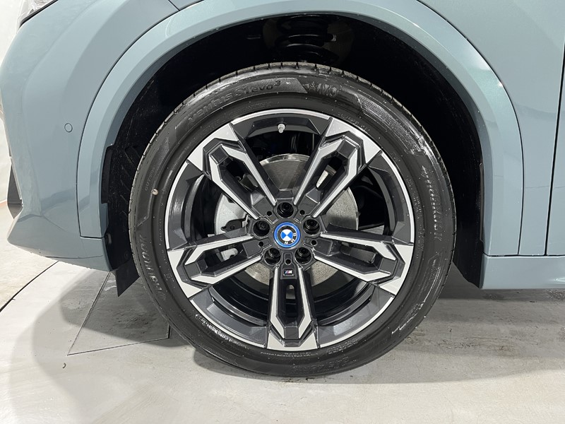 2025 (25) BMW iX2 150kW eDrive20 M Sport 65kWh 5dr Auto 4556081