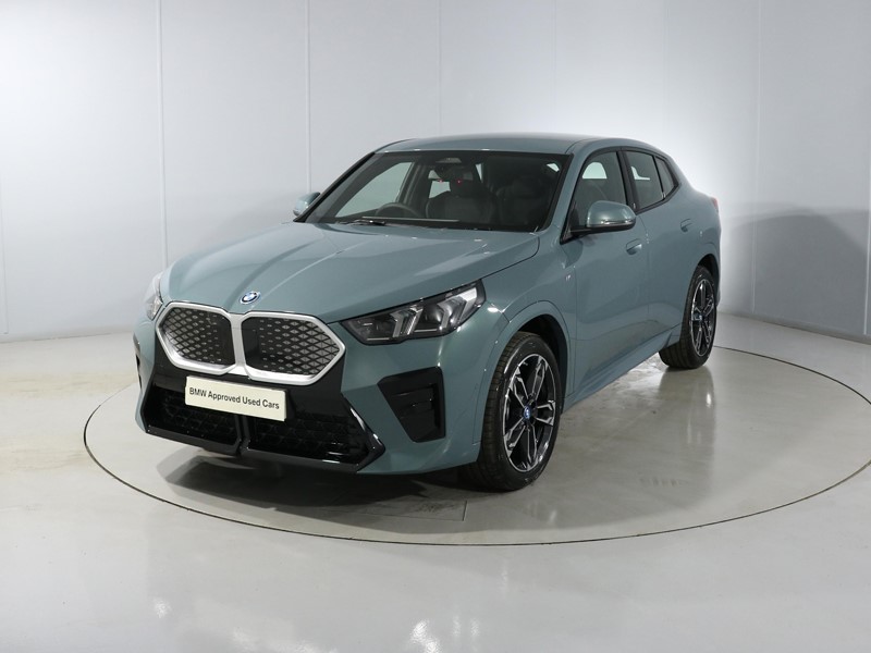 2025 (25) BMW iX2 150kW eDrive20 M Sport 65kWh 5dr Auto 4556111