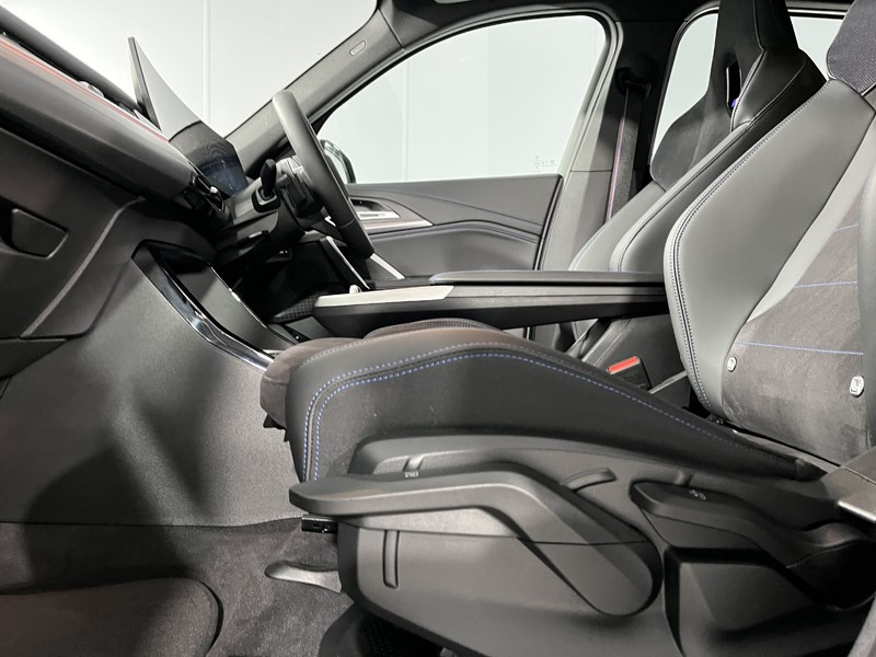 2025 (25) BMW iX1 150kW eDrive20 M Sport 65kWh 5dr Auto 4834874