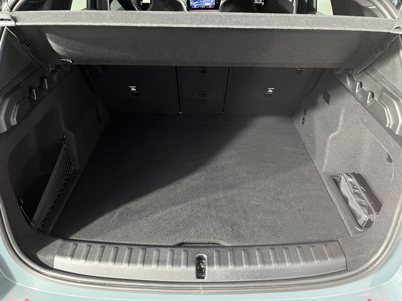 2025 (25) BMW iX1 150kW eDrive20 M Sport 65kWh 5dr Auto 4834855