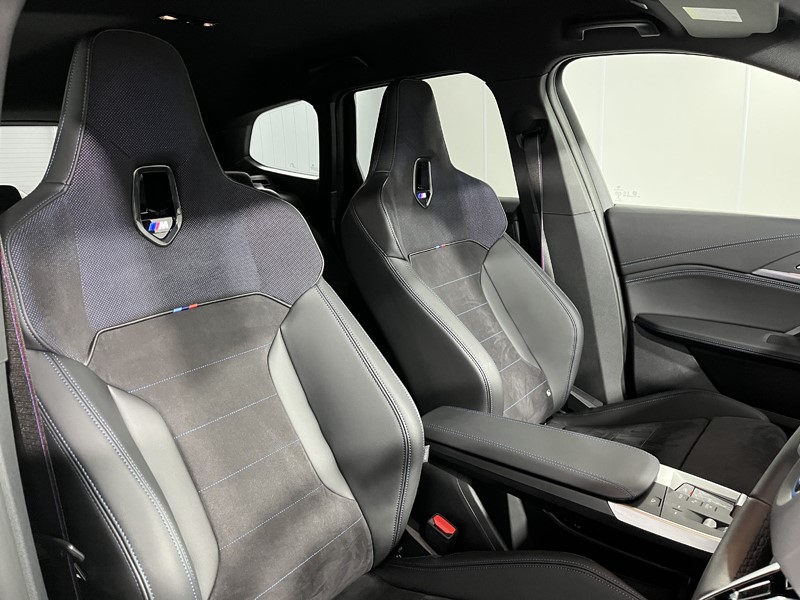 2025 (25) BMW iX1 150kW eDrive20 M Sport 65kWh 5dr Auto 4834853