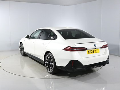 2025 (25) BMW 5 SERIES 520i M Sport Pro 4dr Auto