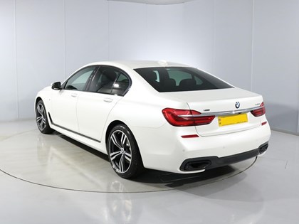 2017 (17) BMW 7 SERIES 740d xDrive M Sport 4dr Auto
