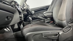 2023 (23) MINI CONVERTIBLE 1.5 Cooper Classic Premium 2dr Auto 4340215