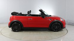 2023 (23) MINI CONVERTIBLE 1.5 Cooper Classic Premium 2dr Auto 4340185