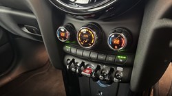 2023 (23) MINI CONVERTIBLE 1.5 Cooper Classic Premium 2dr Auto 4340211