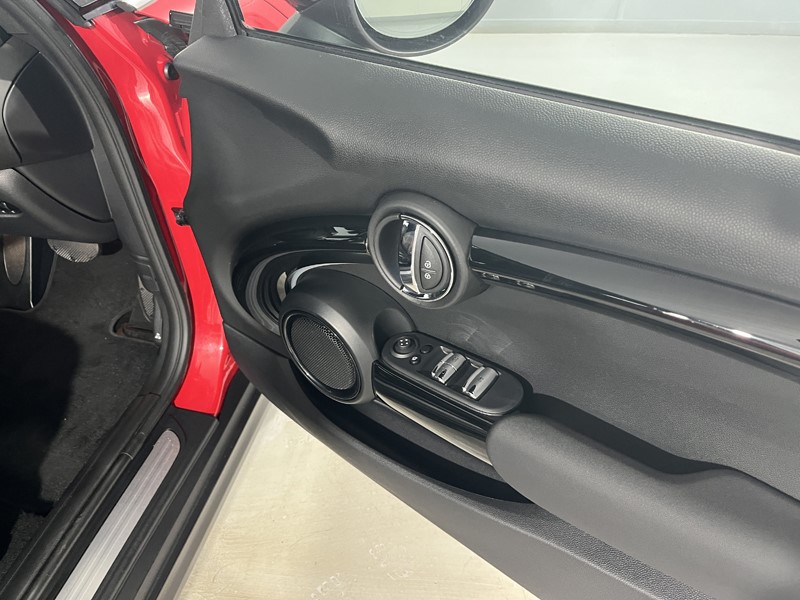 2023 (23) MINI CONVERTIBLE 1.5 Cooper Classic Premium 2dr Auto 4340201