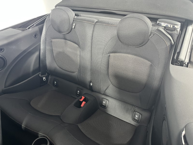 2023 (23) MINI CONVERTIBLE 1.5 Cooper Classic Premium 2dr Auto 4340194