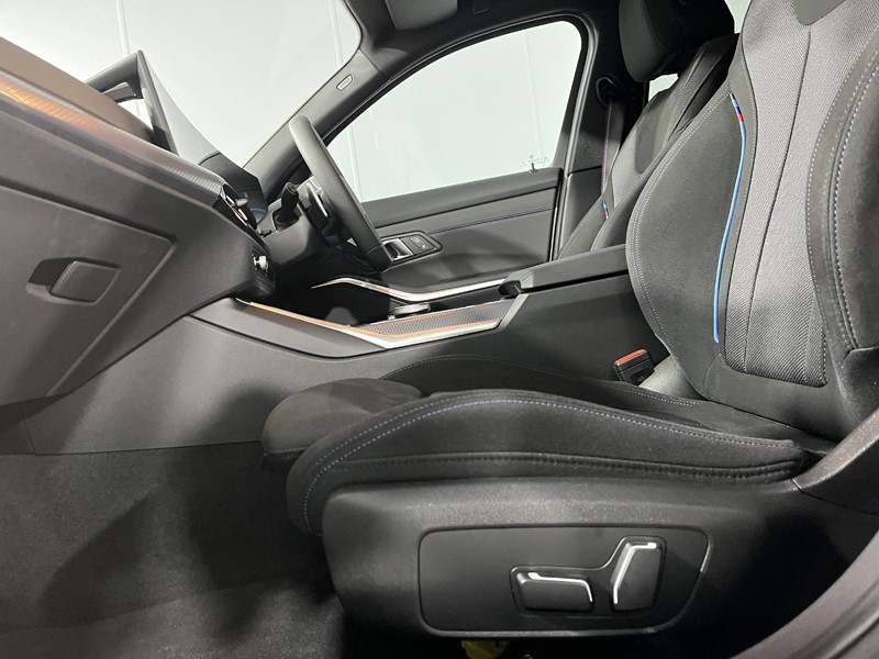 2025 (25) BMW 3 SERIES M340i xDrive MHT 4dr Step Auto 4753422