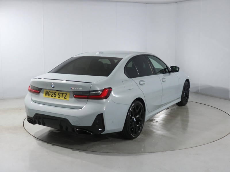 2025 (25) BMW 3 SERIES M340i xDrive MHT 4dr Step Auto 4753435