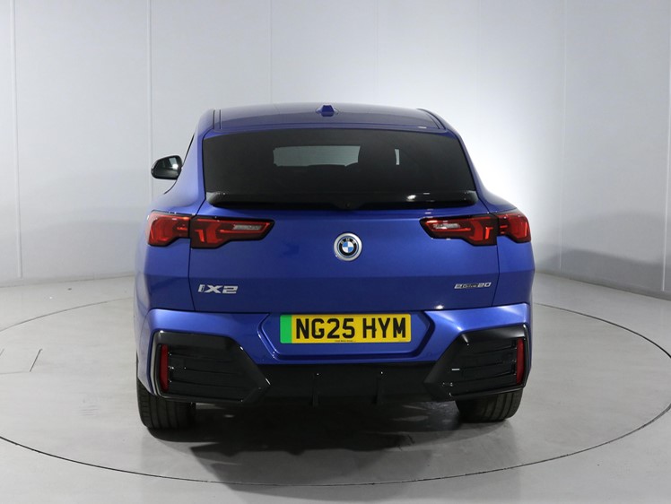 2025 (25) BMW iX2 150kW eDrive20 M Sport 65kWh 5dr Auto 4992625