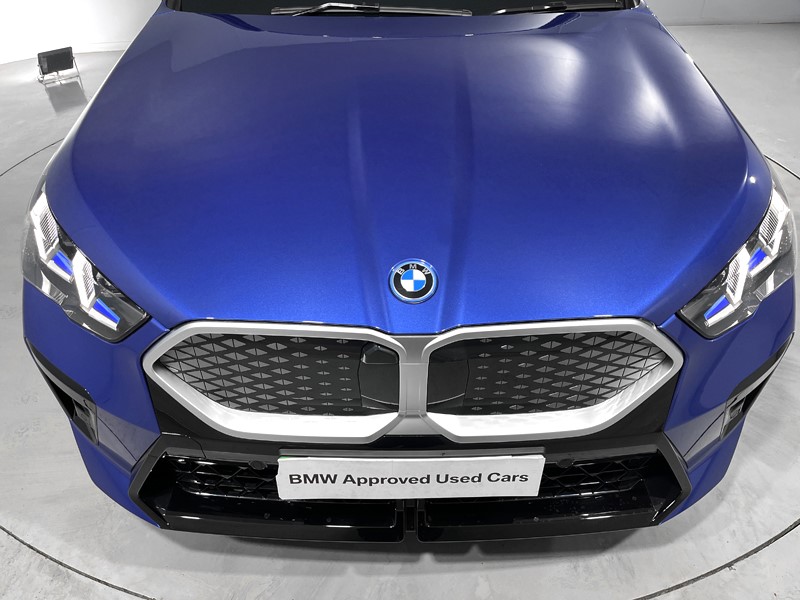 2025 (25) BMW iX2 150kW eDrive20 M Sport 65kWh 5dr Auto 4992630