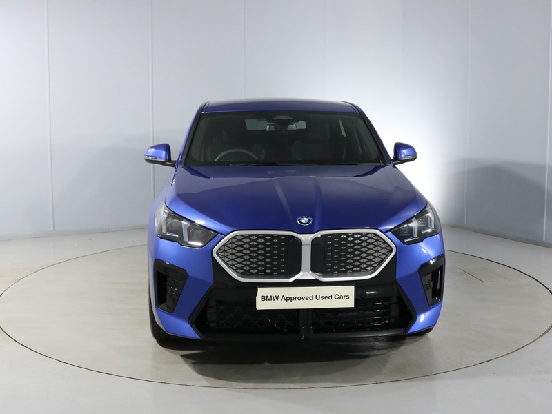 2025 (25) BMW iX2 150kW eDrive20 M Sport 65kWh 5dr Auto 4506676