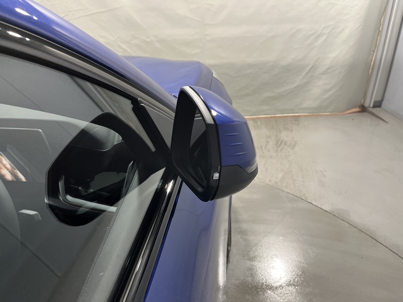 2025 (25) BMW iX2 150kW eDrive20 M Sport 65kWh 5dr Auto 4506699