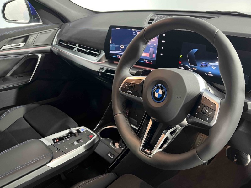 2025 (25) BMW iX2 150kW eDrive20 M Sport 65kWh 5dr Auto 4992620