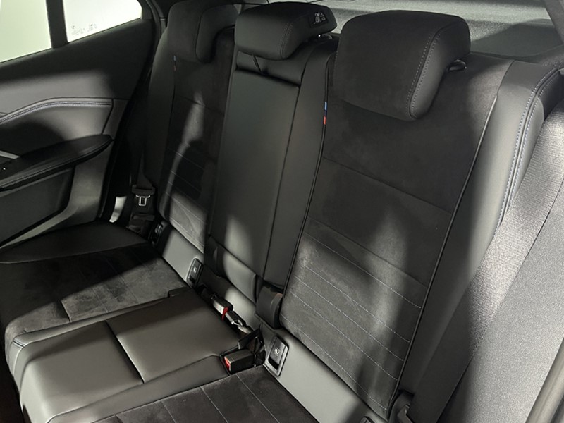 2025 (25) BMW iX2 150kW eDrive20 M Sport 65kWh 5dr Auto 4992623