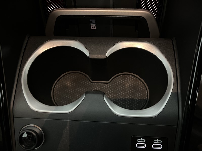 2025 (25) BMW iX2 150kW eDrive20 M Sport 65kWh 5dr Auto 4992654