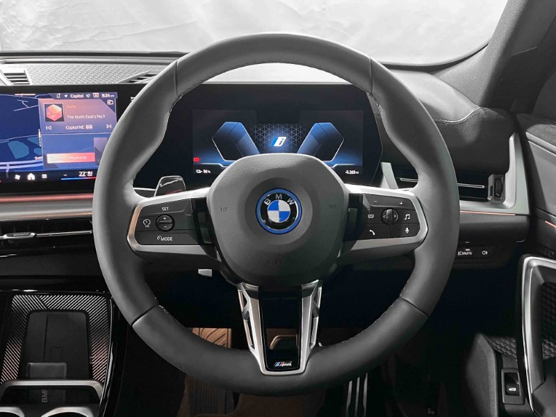 2025 (25) BMW iX2 150kW eDrive20 M Sport 65kWh 5dr Auto 4992619