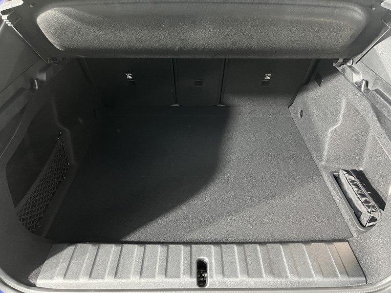 2025 (25) BMW iX2 150kW eDrive20 M Sport 65kWh 5dr Auto 4506673