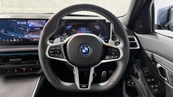 2025 (25) BMW 3 SERIES 330e 22.3 kWh M Sport 5dr Step Auto 4605144