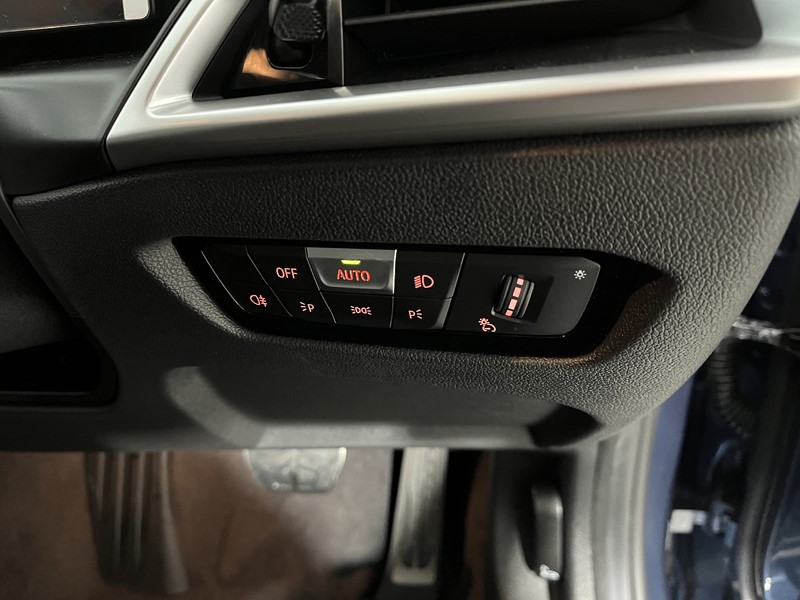 2025 (25) BMW 3 SERIES 330e 22.3 kWh M Sport 5dr Step Auto 4605161