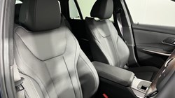 2025 (25) BMW 3 SERIES 330e 22.3 kWh M Sport 5dr Step Auto 4605150