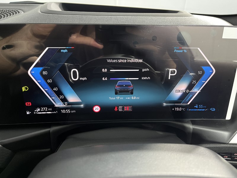 2025 (25) BMW 3 SERIES 330e 22.3 kWh M Sport 5dr Step Auto 4605148