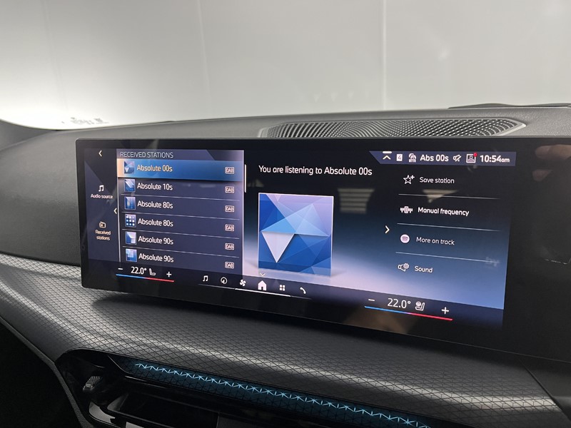 2025 (25) BMW 3 SERIES 330e 22.3 kWh M Sport 5dr Step Auto 4605168