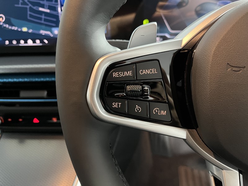 2025 (25) BMW 3 SERIES 330e 22.3 kWh M Sport 5dr Step Auto 4605163