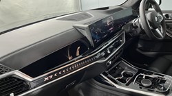 2025 (25) BMW X7 xDrive40i MHT M Sport 5dr Step Auto 4605390