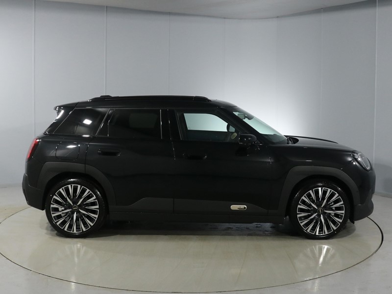 2025 (74) MINI ACEMAN 135kW E Exclusive 43kWh 5dr Auto 4338210