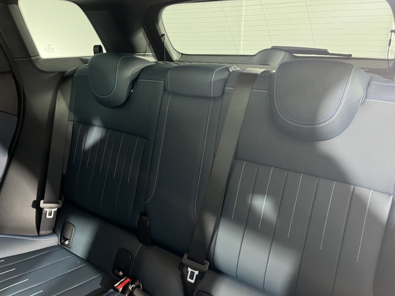 2025 (74) MINI ACEMAN 135kW E Exclusive 43kWh 5dr Auto 4338219