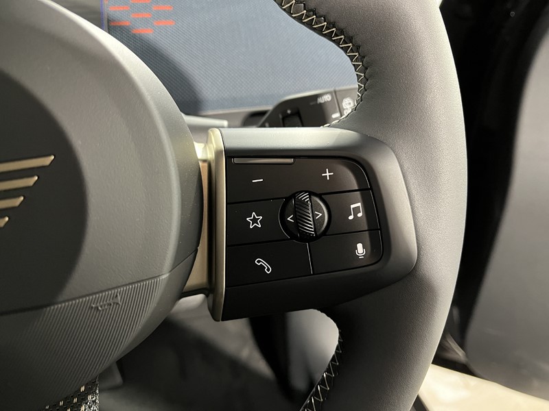 2025 (74) MINI ACEMAN 135kW E Exclusive 43kWh 5dr Auto 4338231