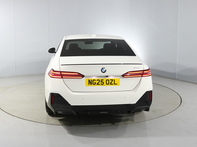 2025 (25) BMW 5 SERIES 520i M Sport Pro 4dr Auto 4687567