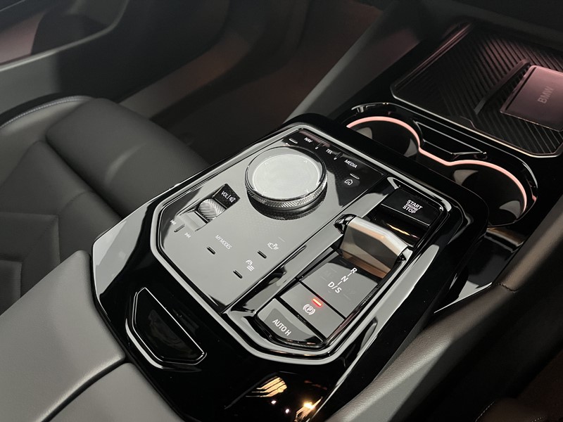 2025 (25) BMW 5 SERIES 520i M Sport Pro 4dr Auto 4687562