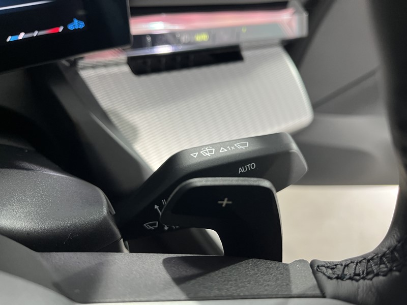 2025 (25) BMW 5 SERIES 520i M Sport Pro 4dr Auto 4687569