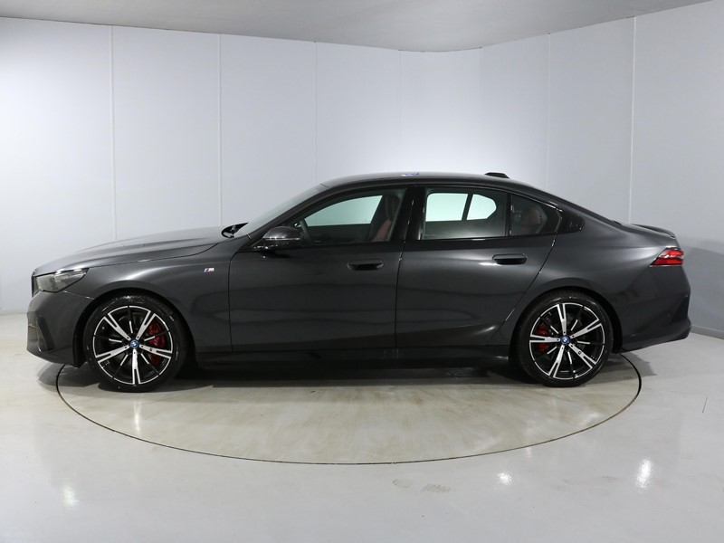 2025 (25) BMW I5 250kW eDrive40 M Sport Pro 84kWh 4dr Auto 4688350